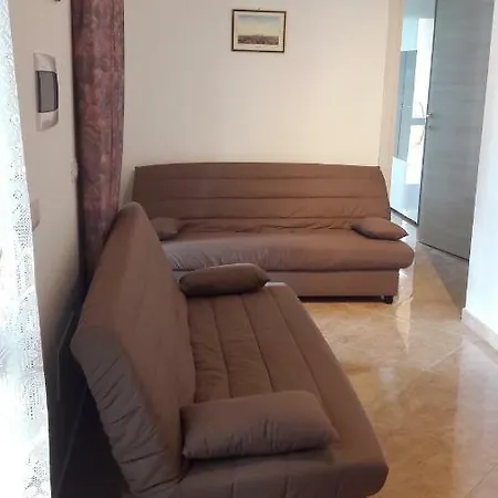 Apartment Carlotta *